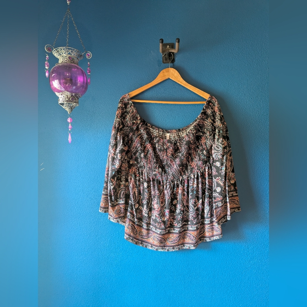 Xhilaration Paisley Women's Blouse - Black and Pink